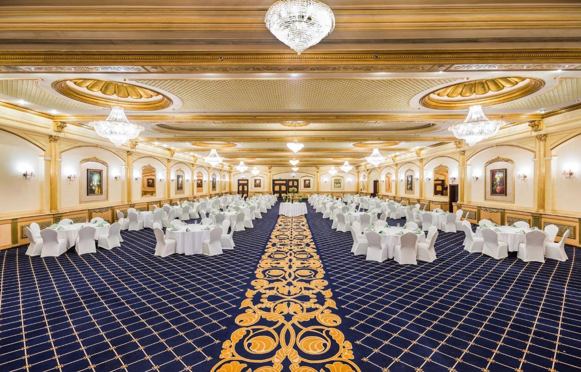 Holiday Inn Riyadh Al Qasr By Ihg Экстерьер фото