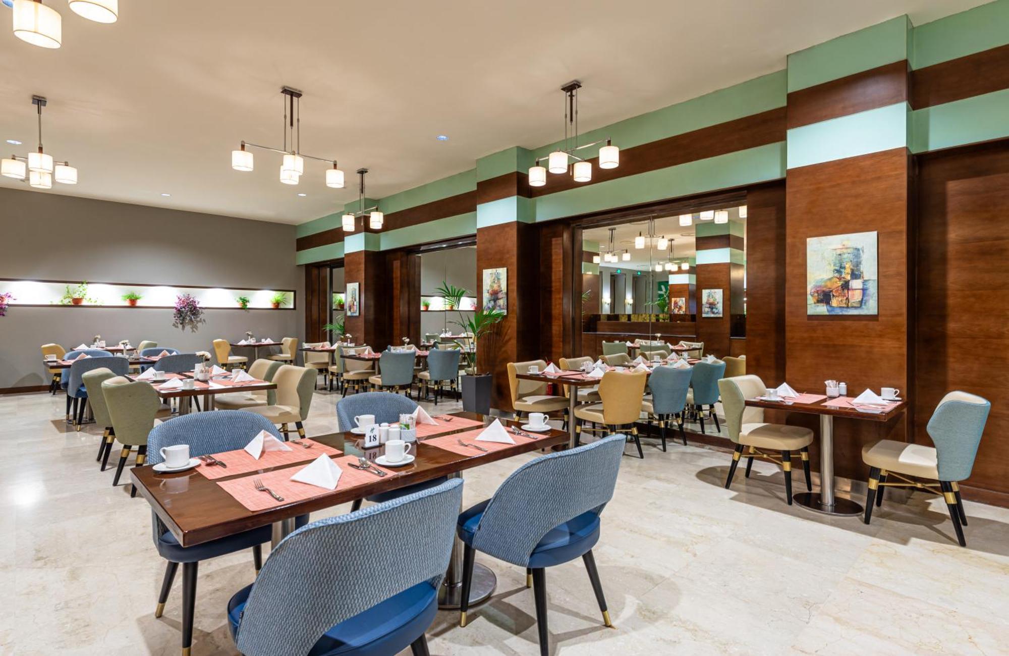 Holiday Inn Riyadh Al Qasr By Ihg Экстерьер фото